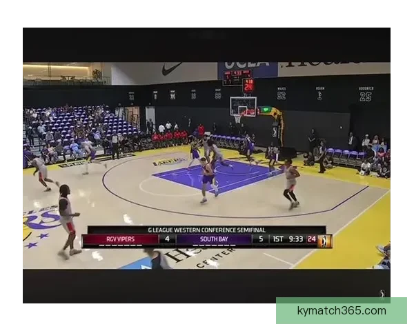 科洛克连战高光表现G联赛轰42分尼克斯短短五分钟狂揽11分